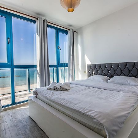 M Sea Suites - By The Beach Tel Aviv Ngoại thất bức ảnh