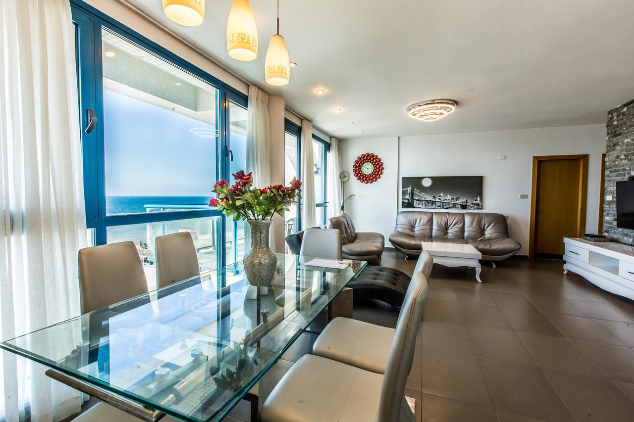 M Sea Suites - By The Beach Tel Aviv Ngoại thất bức ảnh